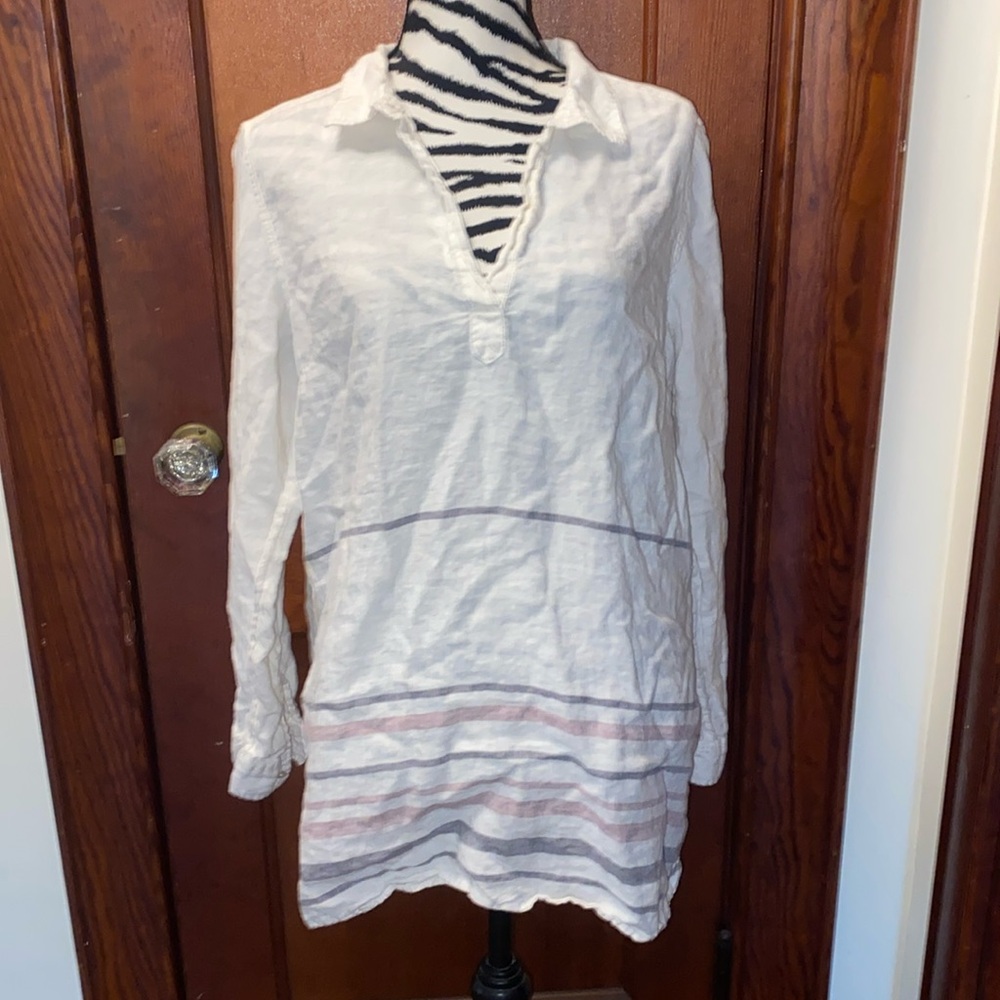 Tahari 100% linen White Long Sleeve Tunic with Stripes size XL